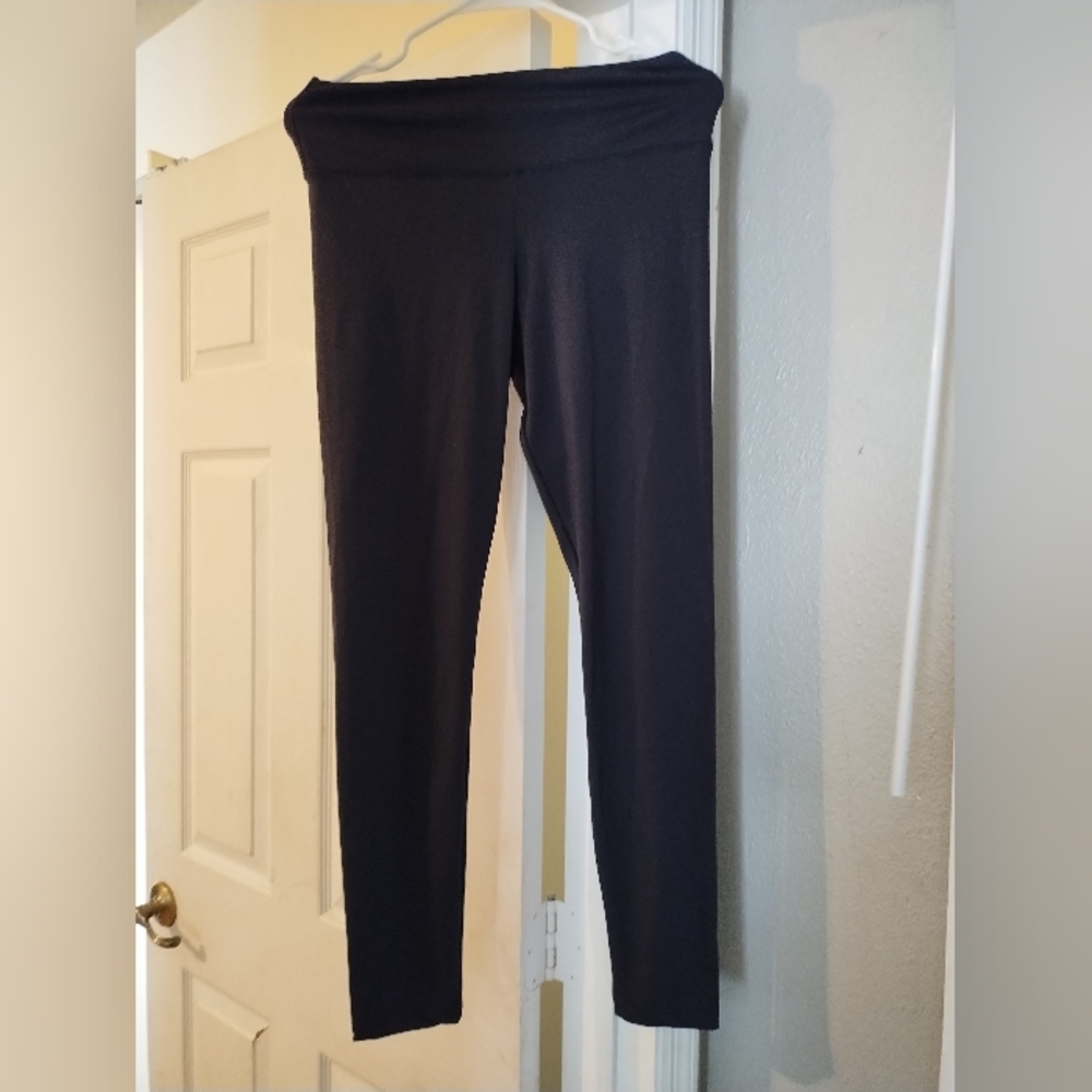 Felina Black Leggings Size Large Comfortably Soft Lightweight